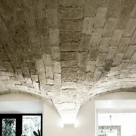 Colosseum Design Διαμέρισμα *